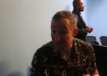 Public Solicitor’s Office receives court attire from Victorian Bar Association