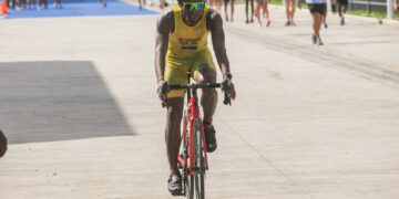 The men’s and women’s triathlon will take place on the roads of Honiara on Thursday morning. Photos: Danzo Kakadi and Junior Wasi, Pacific Games News Service