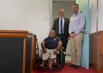 High Commissioner for a Day, Ellington Kabui also met with High Court Judge Howard Lawry.