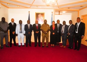 The-9-new-Ministers-pose-with-the-Hon.-Prime-Minister-Jeremiah-Manele-and-the-Governor-General-Sir-H.E-Sir-David-Vunagi-at-Government-House