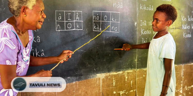 Äiwoo Literacy Training Empowers Local Teachers