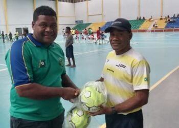 Hatanga Community Champions League Teams Receive Futsal Balls from SIFF