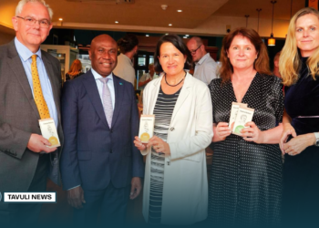 Officials at the launch included H.E Moses Kouni Mose, Cathrine West MP and UK Pacific Regional Trade Advisor Peter Harrington