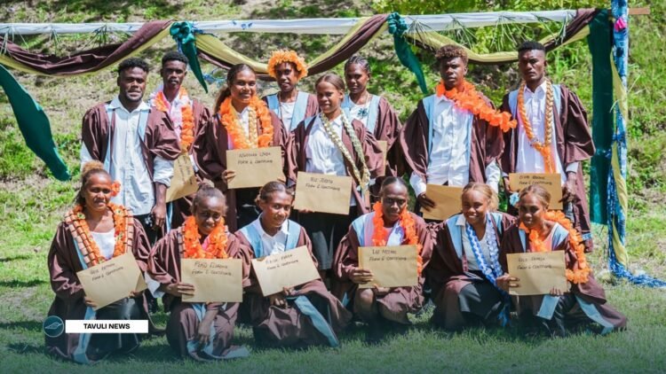 Betivatu Form 6 Graduates