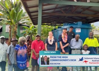 Community Partnerships Program: Secondary Secretary Freya Bliss and First Secretary Tasman Bain handover Cheara Community Water Tank Projects in Marovo, Western Province, 2023.