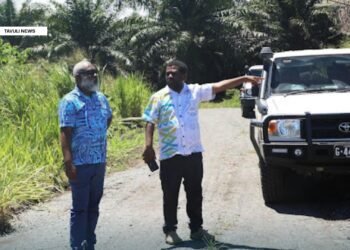 MP for North Guadalcanal Constituency Dr. Paul Bosawai and MRD Permanent Secretary John Niroa during a brief visit to one of the rehabilitated road access to Taloa community on Wednesday this week.
