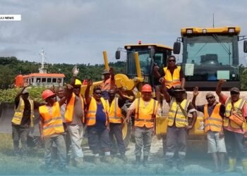 Small Malaita Road Project boosted with delivery of new road machineries