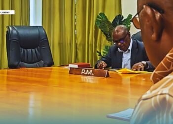 Prime Minister Confirms Resignation of Ten Cabinet Ministers