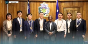 PRIME MINISTER RECEIVES COURTESY CALL FROM OCEAN UNIVERSITY OF CHINA