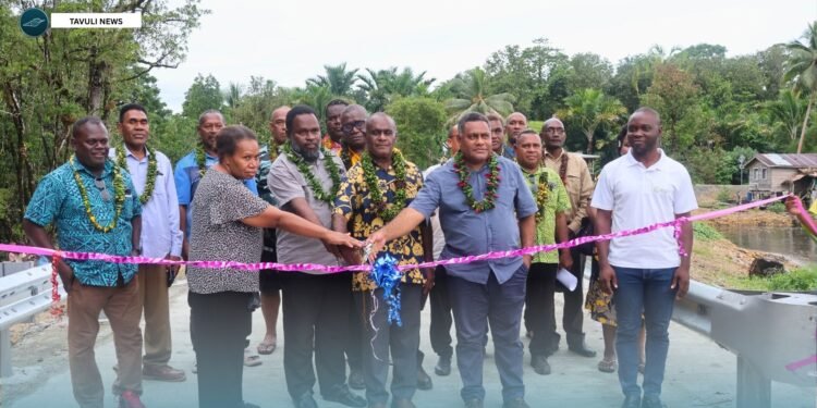 PM HANDS OVER SU’U AND BIRA BRIDGES IN MALAITA
