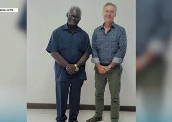 Australian High Commissioner Engages with Leader of the Alternative Government, Manasseh Sogavare, MP