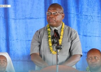 CHURCH LEADER RAISES CONCERNS OVER STUDENT PHONE USE