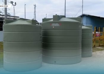 SOLOMON WATER DELIVERS 3 WATER TANKS TO ZIATA COMMUNITY.